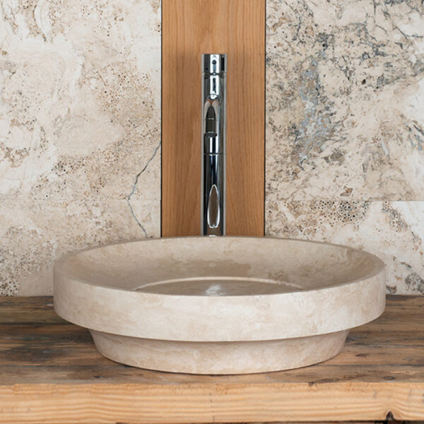 Lavabo con scarico nascosto in travertino Ufo Light
