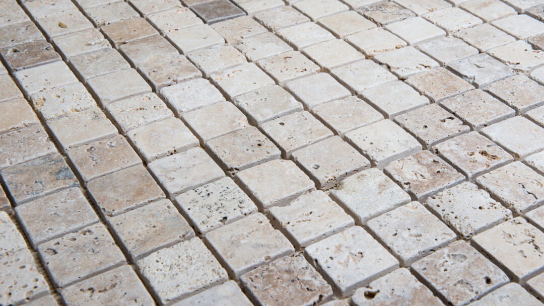 Travertine mosaic 5.0 x 5.0 Tuscany Mix Pebble