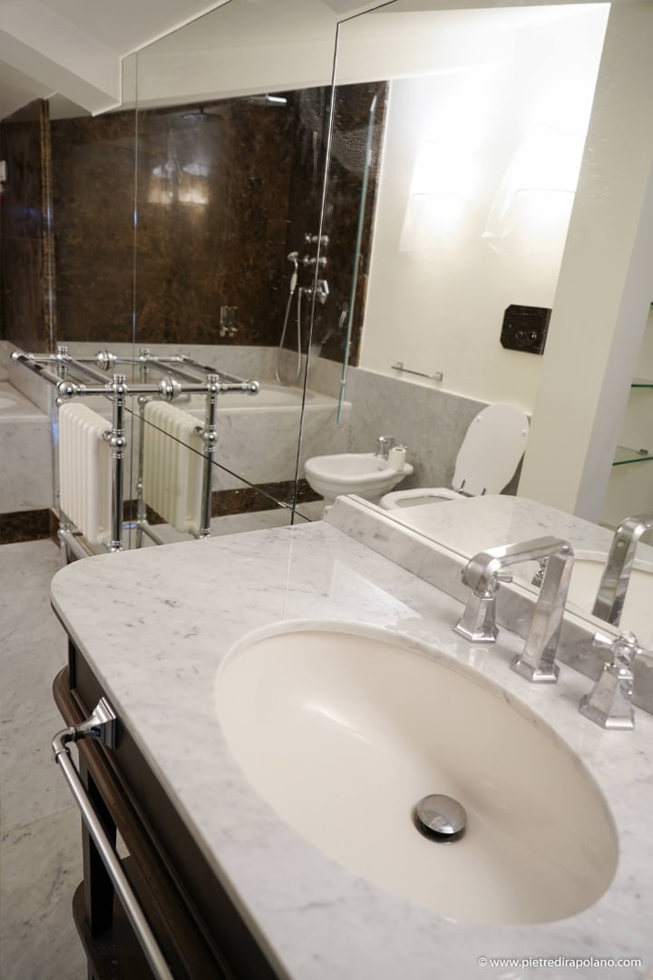 Bianco di carrara x Pietre di Rapolano ()