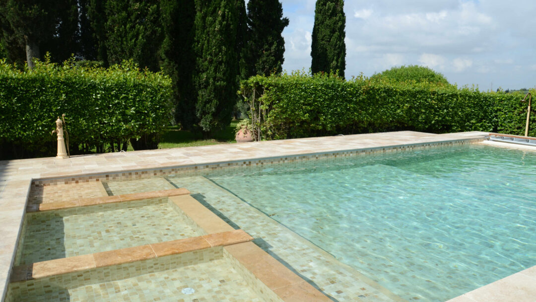 Pool edges travertine stones of rapolano