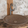 Lavabo da appoggio in travertino scuro Fonterutoli SC