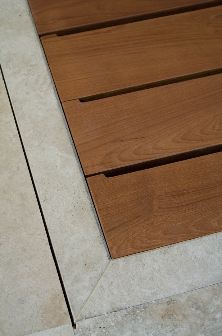 Doghe legno in bagno