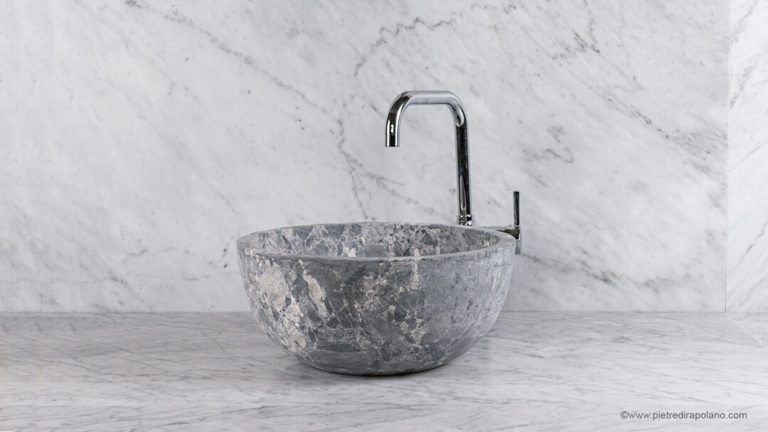 Fiano sink x front