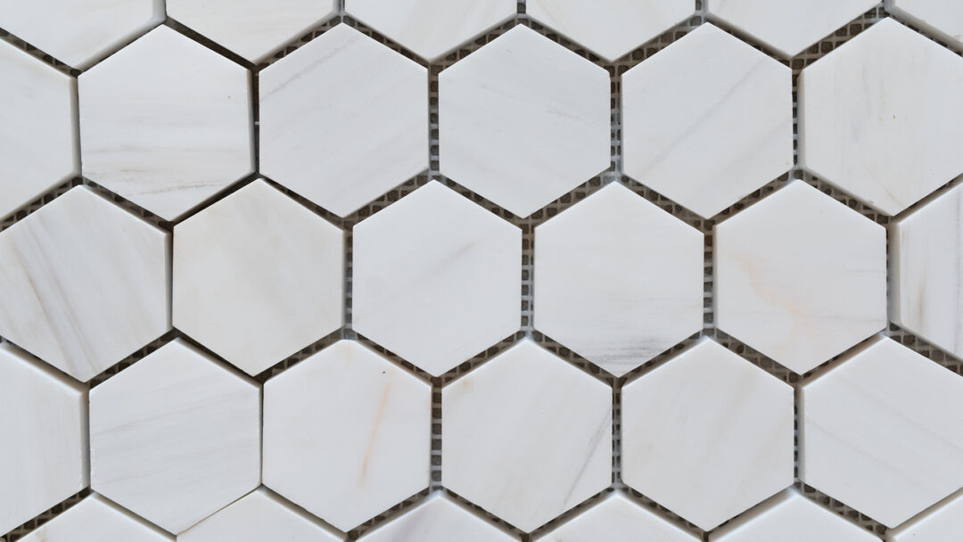 Mosaico esagono bianco alba