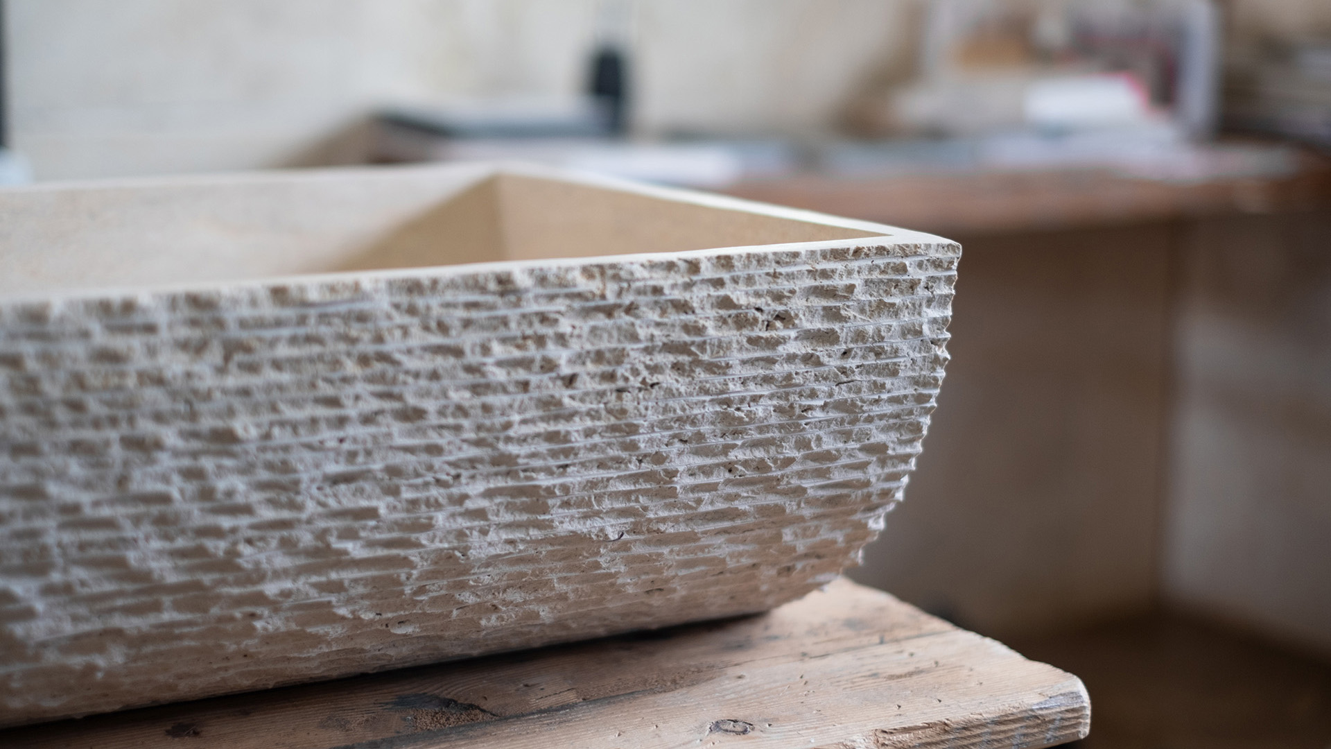 Mustang rustic detail