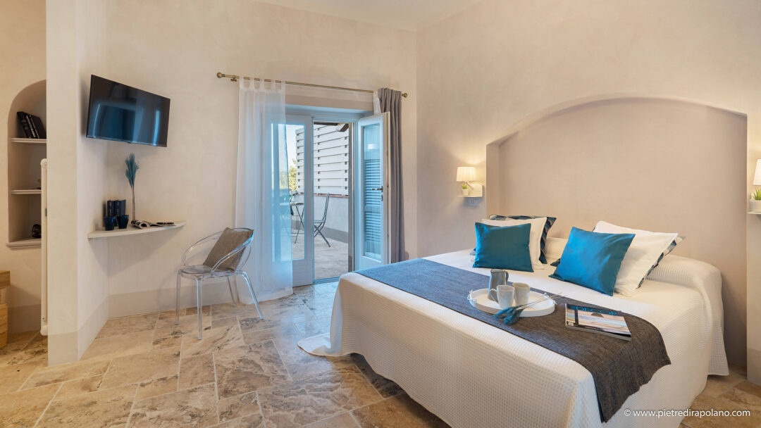 light earth Rapolano travertine