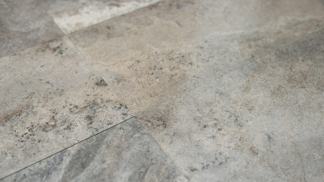 PDR050 ASH travertine