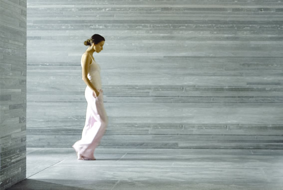 Pavimento e rivestimento in pietra di rapolano ocean blue