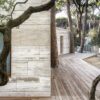 External cladding cross-cut travertine Zebra Light Earth