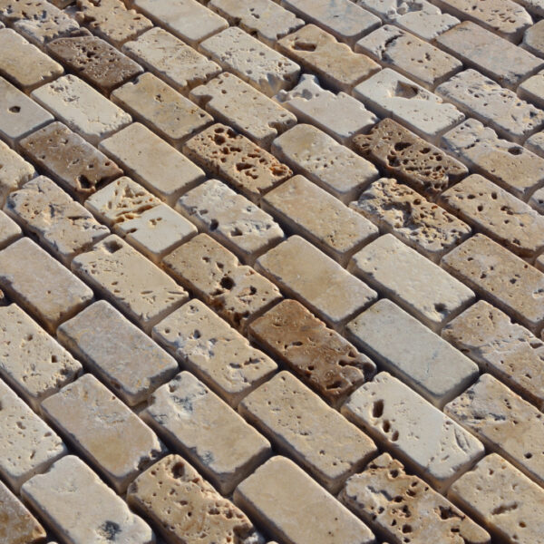 Mosaico in travertino “2,5×5,0 Multicolor” Rustico