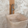 Trapezio pedestal sink