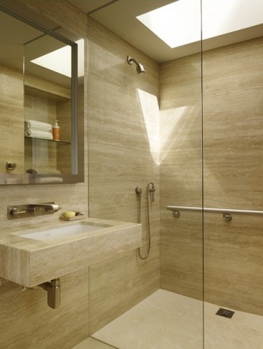 Bathroom cladding in Light Rapolano Stone