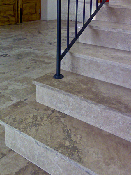 Light Earth travertine floor (PDR013)