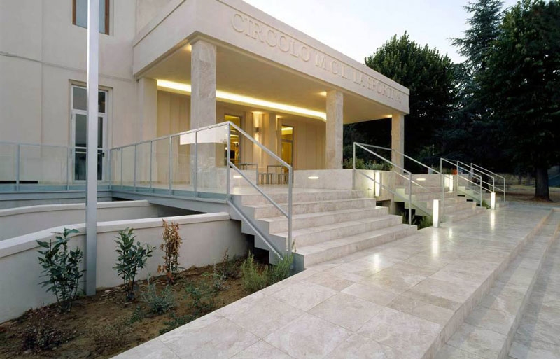 Scalinata esterna in Pietra di Rapolano, Becagli Chiaro