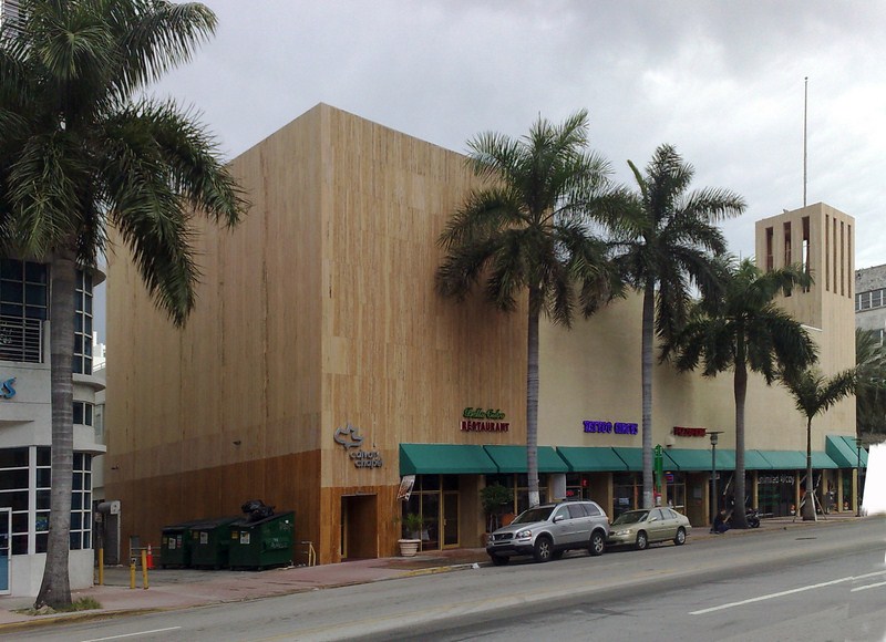 Außenverkleidung aus Travertin-Querschnitt Zebra Chiara