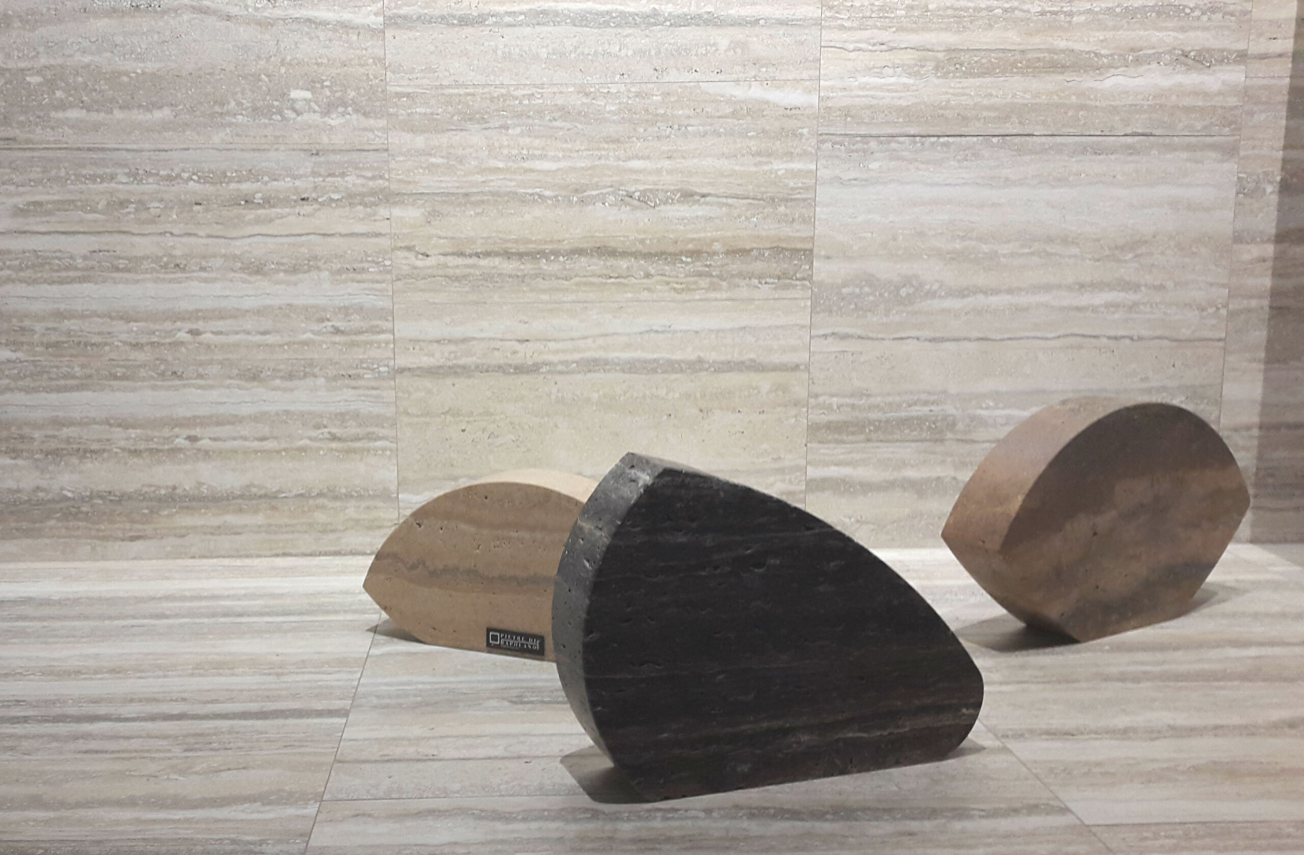 2016 Cersaie leaves PDR Ceramica