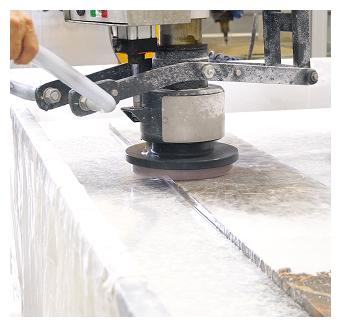 Lavorazione marmo e travertino