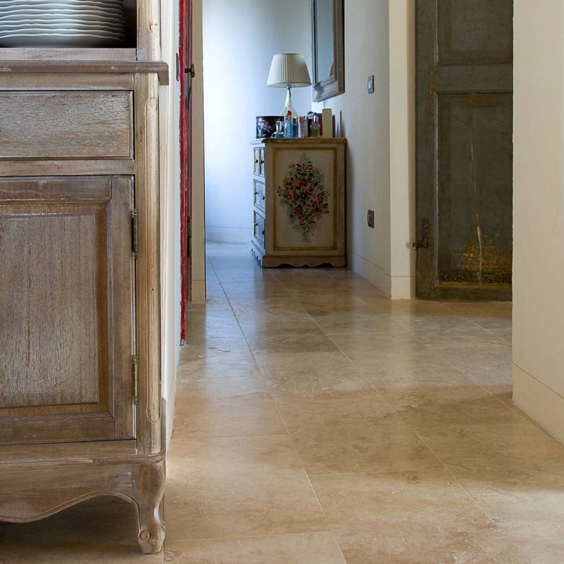 Pdr light blend light travertine