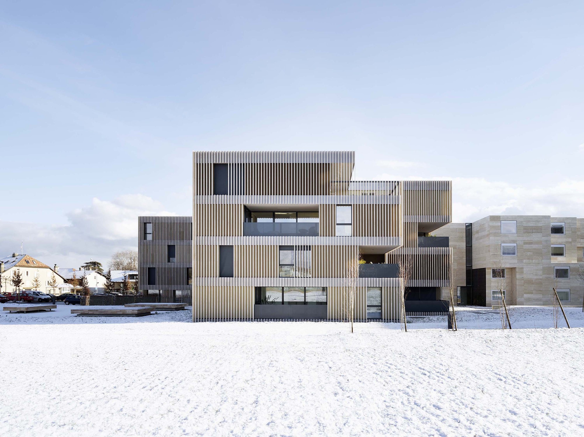 Travertine apartments