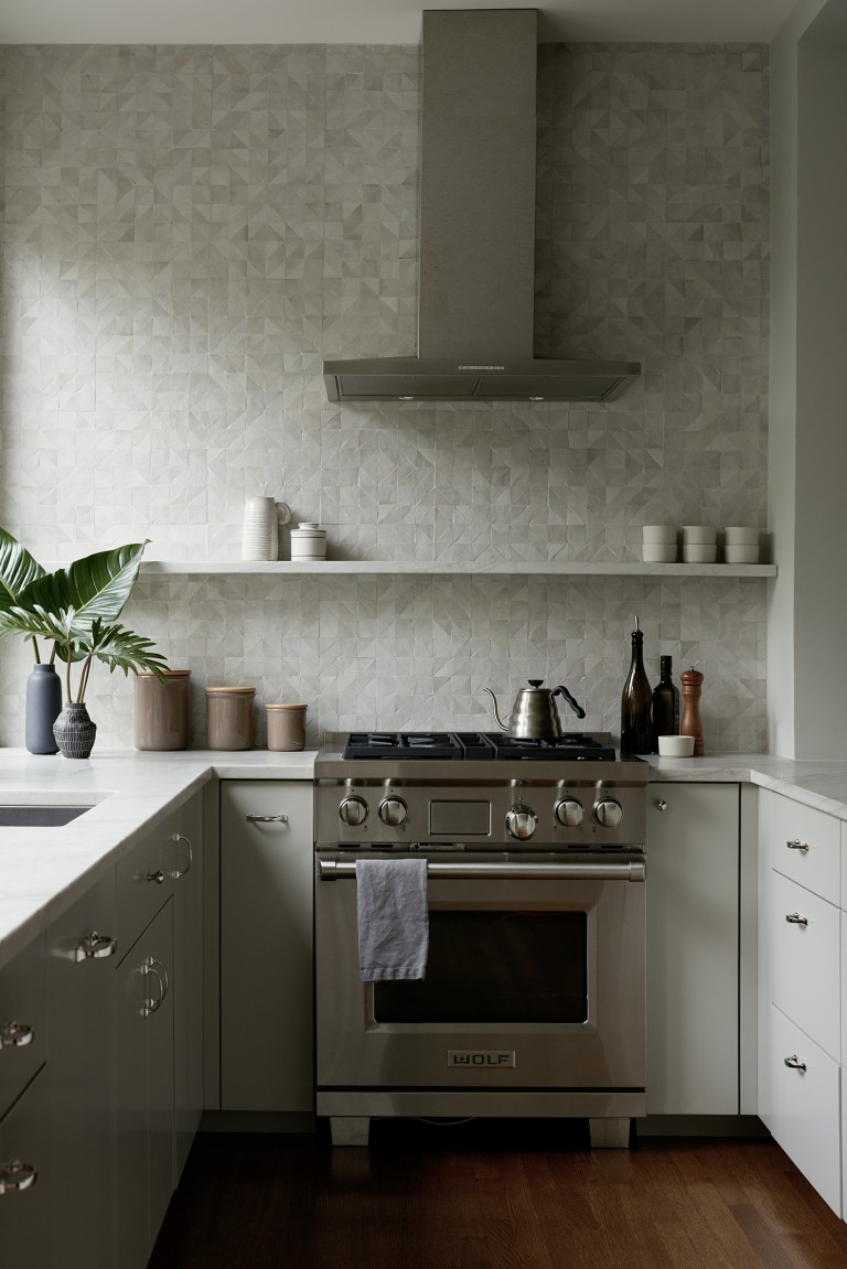 kitchen-mosaic-wall-in-Brooklyn-townhouse-kitchen-Architecture-Suzanne-Shaker-project