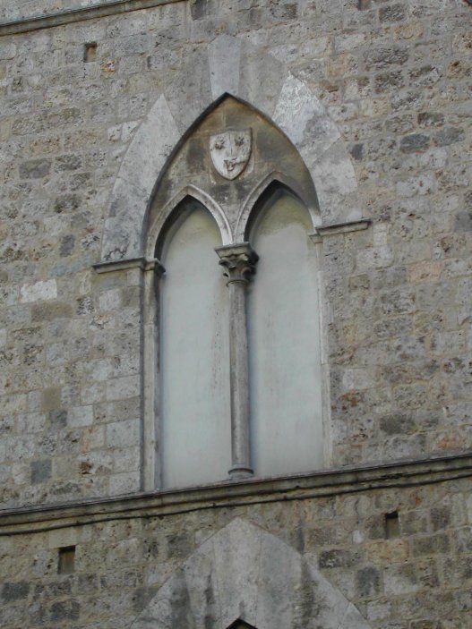 Rapolano stone detail