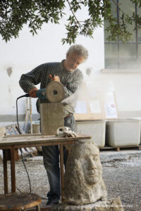 Sign sculpture competition Pietre di Rapolano Academy of Fine Arts Florence