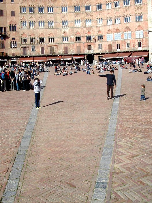 Travertine and terracotta Piazza del Campo