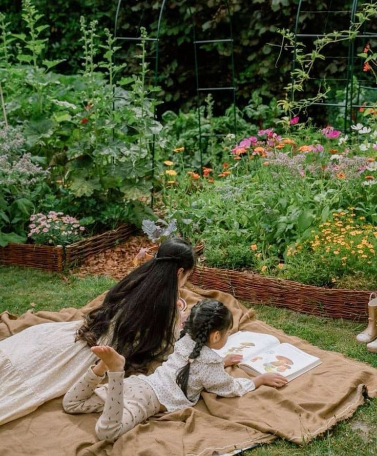 edefeadc biophilic furniture