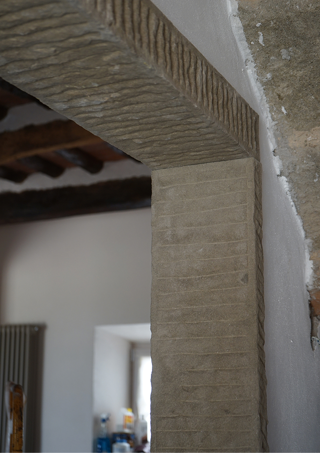 Soglie in pietra serena e davanzali in pietre serena