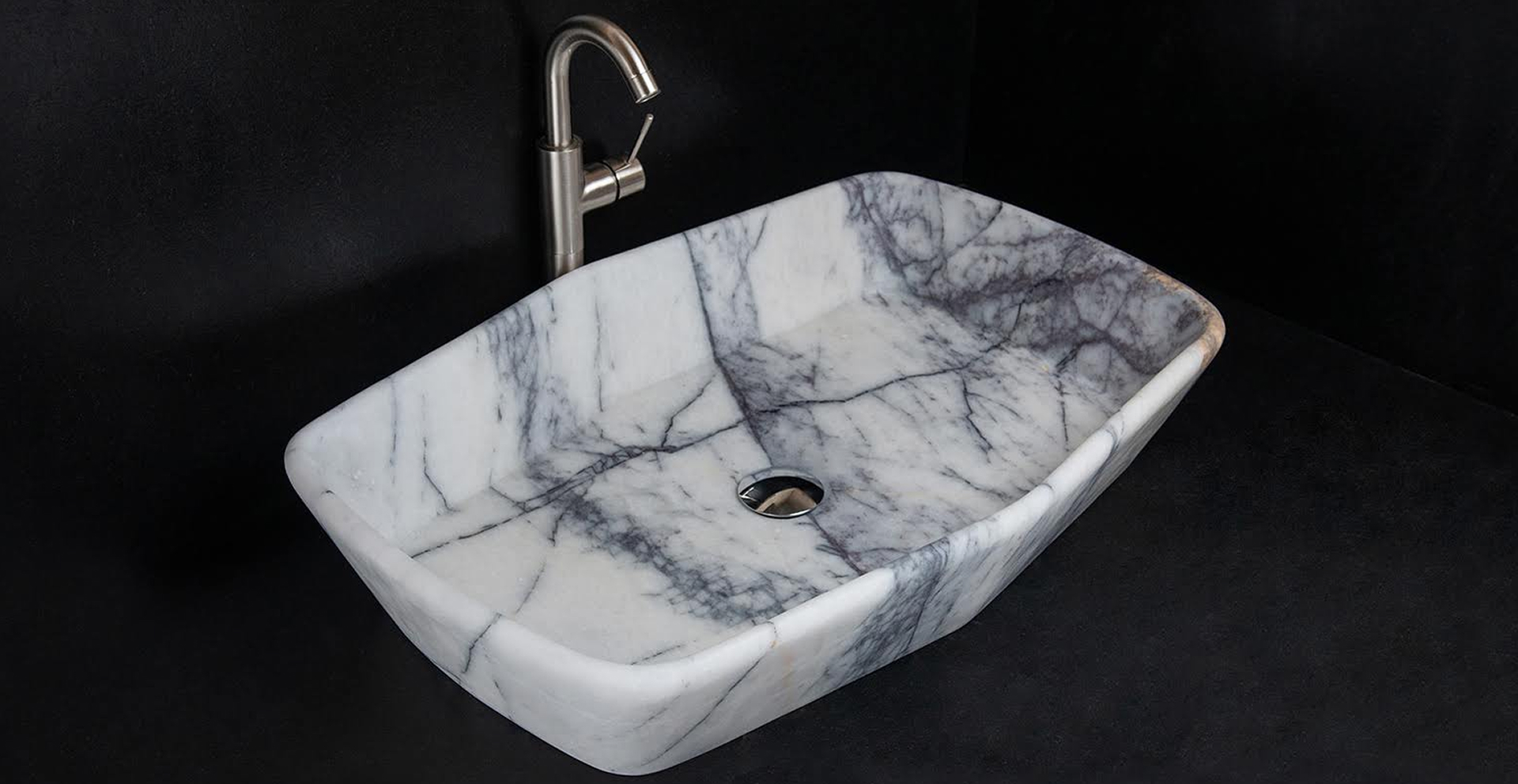 LAVABI IN MARMO DA APPOGGIO, INCASSO O FREESTANDING