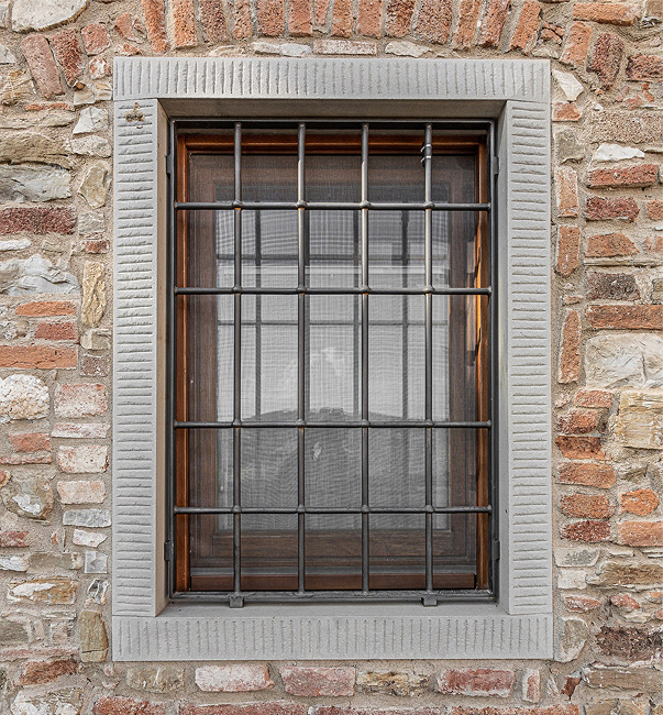 Soglie e davanzali in pietra