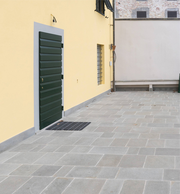 Pavimenti e rivestimenti in pietra